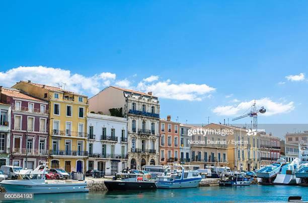 Joli Studio Au Mont St Clair Avec Vue Sur La Mer Apartment Sete Exterior photo